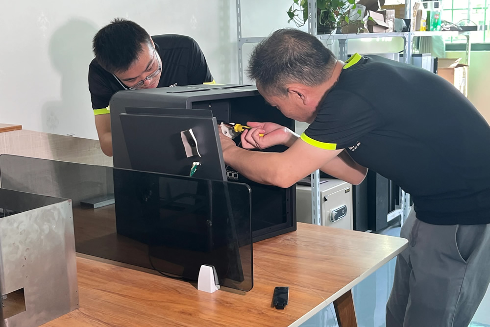 Prototype & Sample Validation